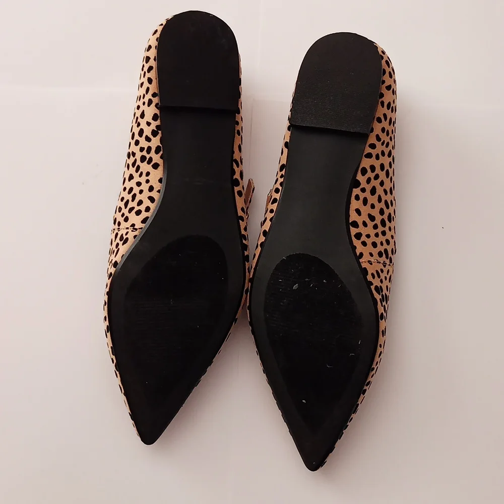 KAELLYN ANIMAL PRINT FLATS - Picture 3 of 5
